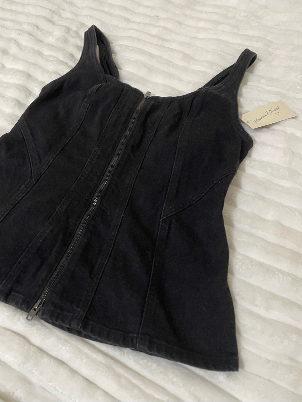 Universal Thread Black Ribbed Zip-Front Tank Top - Picture 5 of 14